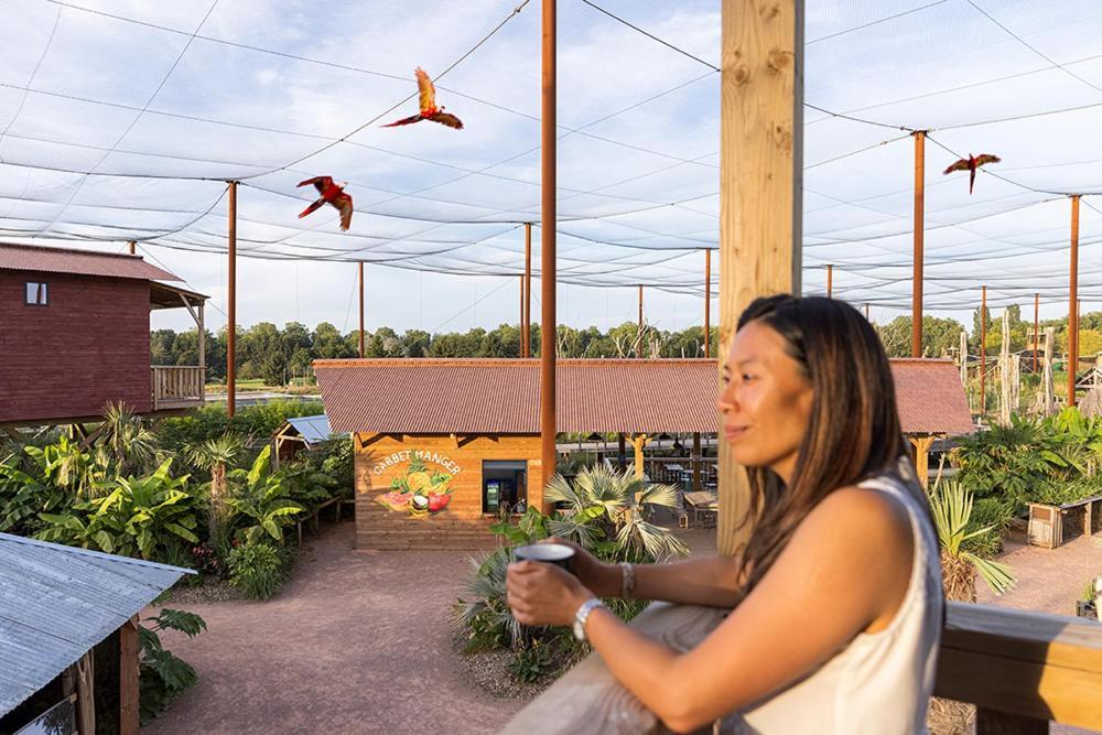 Parrot World - Les Lodges Crecy-la-Chapelle ภายนอก รูปภาพ