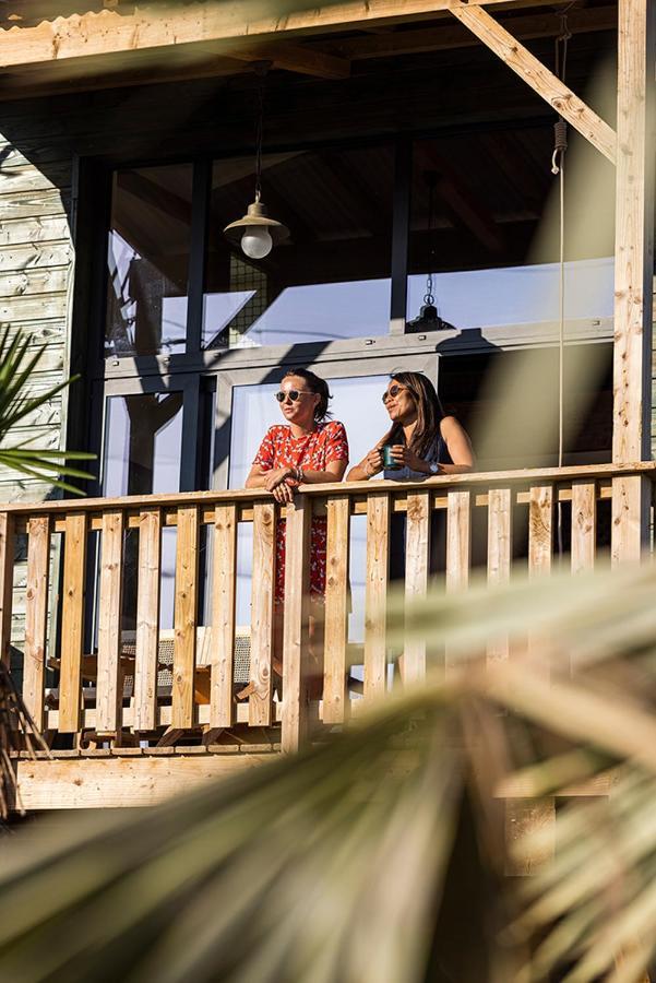 Parrot World - Les Lodges Crecy-la-Chapelle ภายนอก รูปภาพ